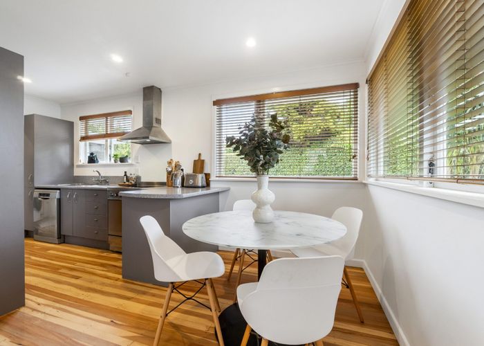  at 39 Seine Road, Forrest Hill, North Shore City, Auckland