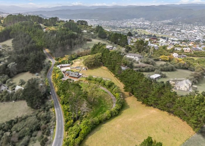  at 42 Cottle Park Drive, Normandale, Lower Hutt, Wellington