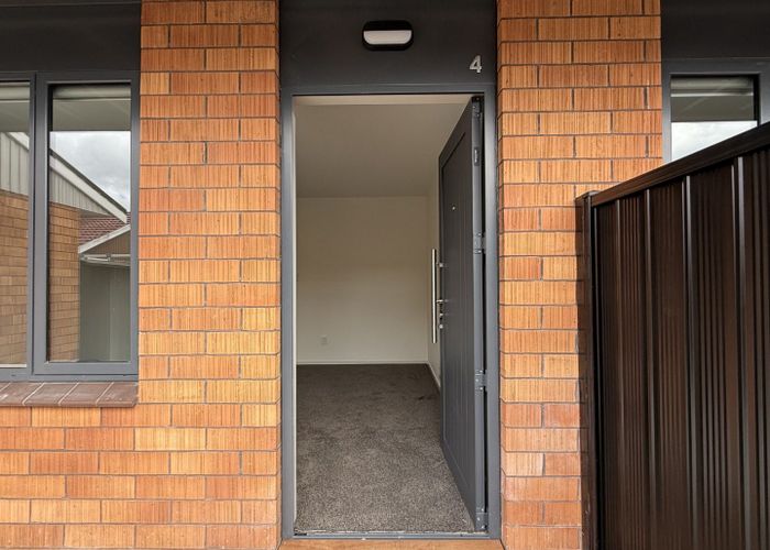  at 4/7 Division Street , Riccarton, Christchurch City, Canterbury