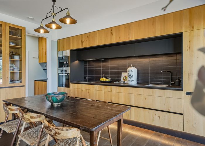  at 9 Scarborough Road, Sumner, Christchurch City, Canterbury