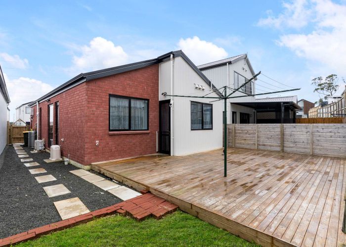  at 9 Puwha Street, Massey, Waitakere City, Auckland