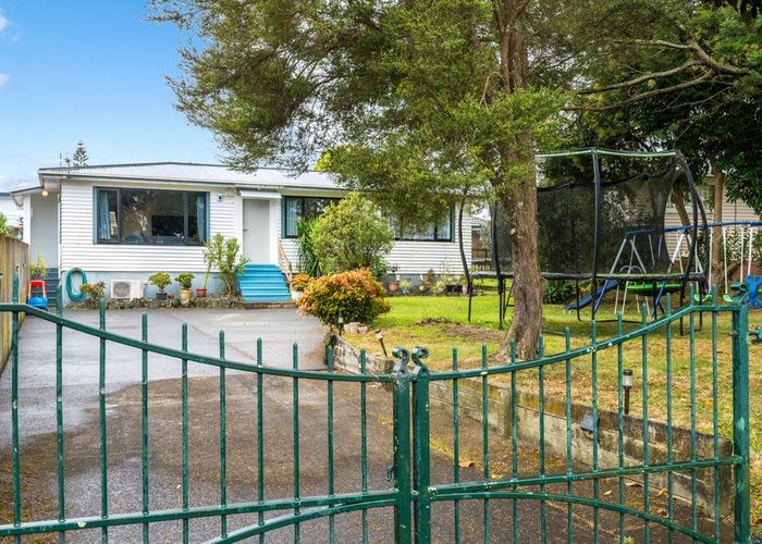  at 37 Pomaria Road, Henderson, Auckland