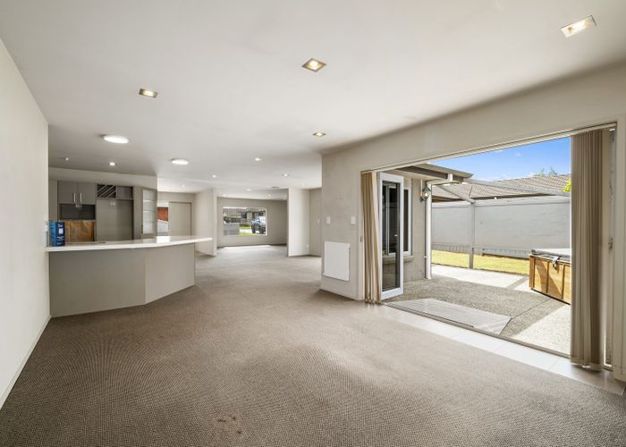  at 8 Owhatiura Drive, Lynmore, Rotorua, Bay Of Plenty