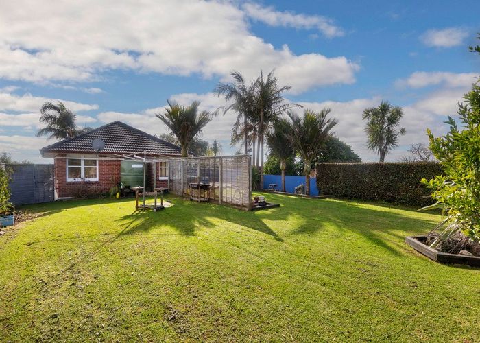  at 4 Caughey Place, Mount Albert, Auckland