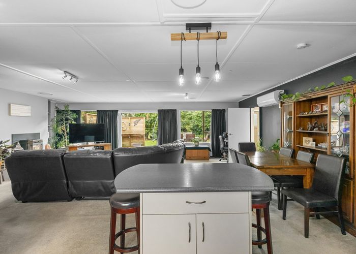  at 39A Gemstone Drive, Birchville, Upper Hutt, Wellington