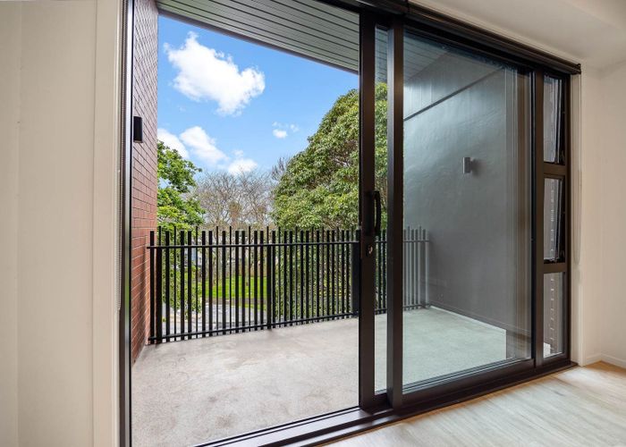  at 202/7B Hinaki Street, Point England, Auckland City, Auckland