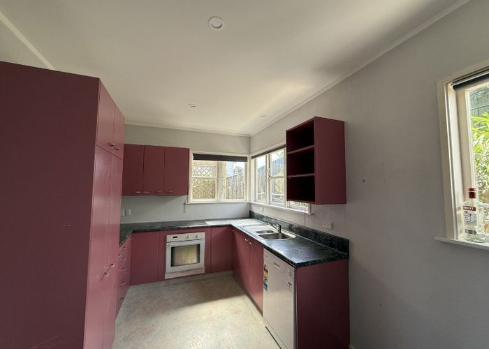  at 121 Pembroke Road, Northland, Wellington, Wellington