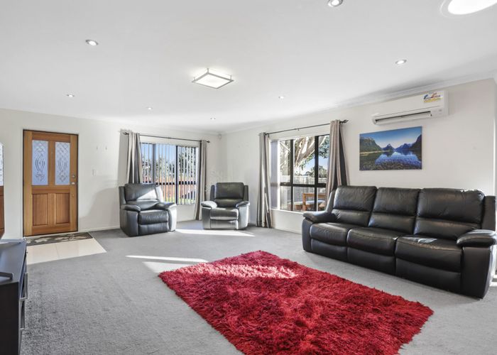  at 87A Wallace Road, Mangere Bridge, Auckland