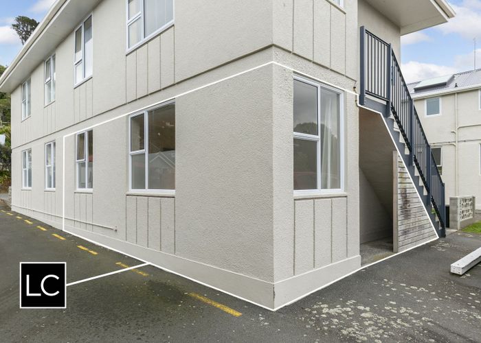  at 3/127 Queens Drive, Lyall Bay, Wellington, Wellington