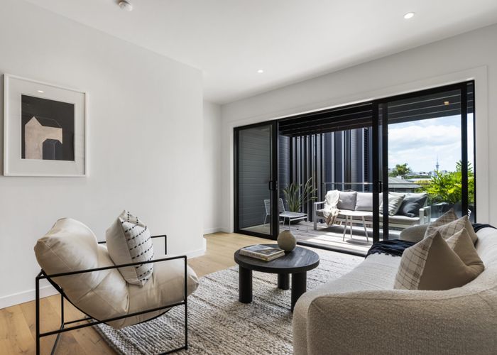  at 8/11 Western Springs Road, Kingsland, Auckland City, Auckland