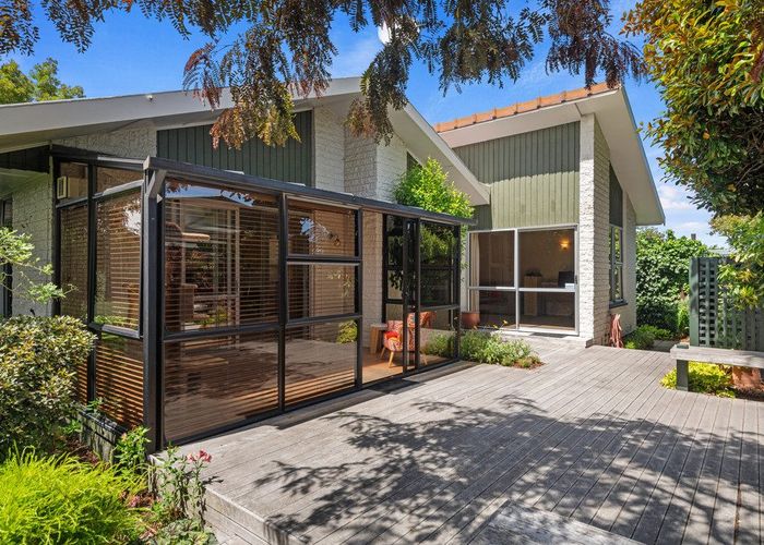  at 61 Gladson Avenue, Sockburn, Christchurch