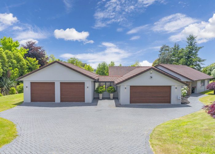  at 6 Cameron Drive, Acacia Bay, Taupo, Waikato