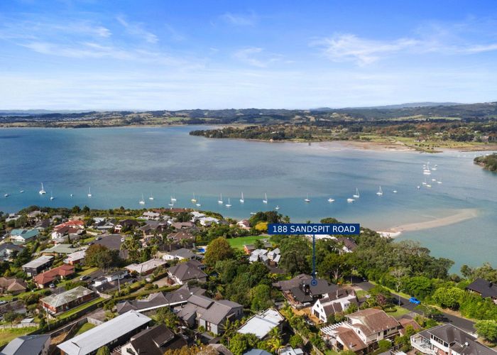  at 188 Sandspit Road, Shelly Park, Manukau City, Auckland