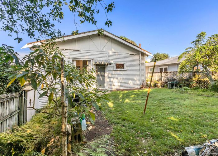  at 13 Onslow Road, Mount Eden, Auckland