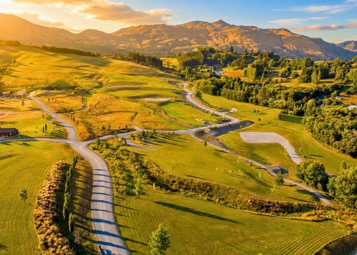  at 16 Station Rise, Dalefield, Queenstown-Lakes, Otago