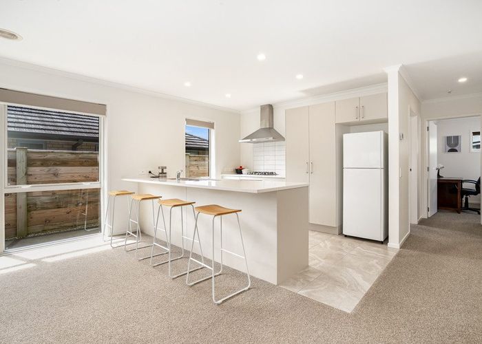  at 5 Mooring Close, Whitby, Porirua, Wellington