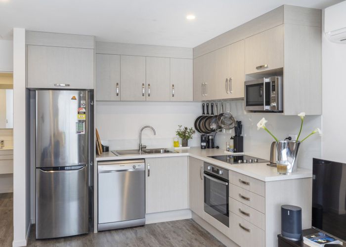  at 8/80 Shakespeare Road, Waltham, Christchurch City, Canterbury