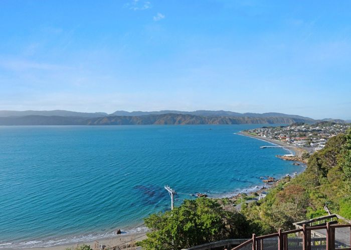  at 8 Khyber Road, Seatoun, Wellington