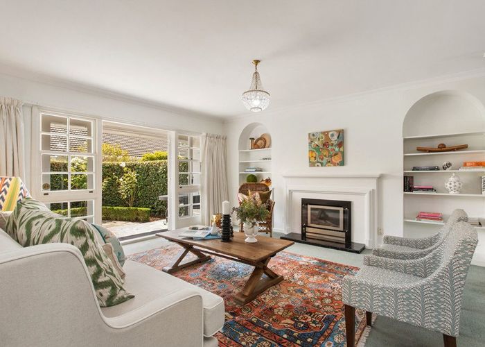  at 2/89 Winchester Street, Merivale, Christchurch