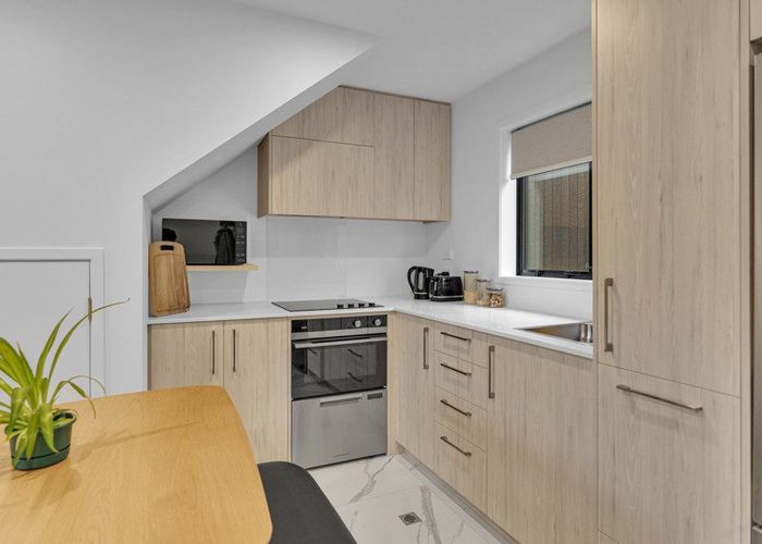  at 8/5 Shearer Avenue, Papanui, Christchurch City, Canterbury