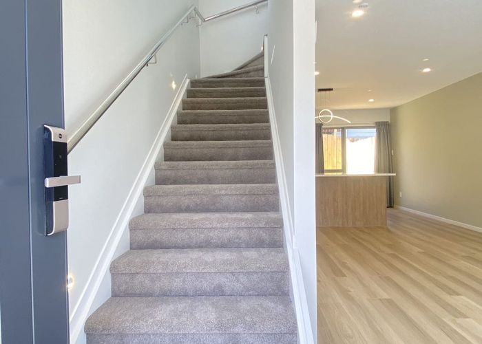  at 19C Chislehurst Street, Henderson, Waitakere City, Auckland