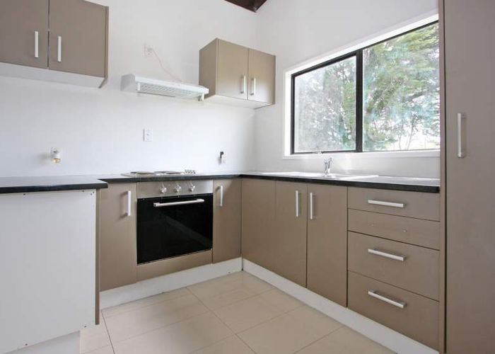  at 13 Balwyn Place, Clendon Park, Manukau City, Auckland
