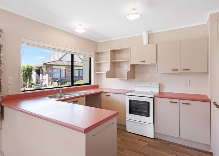  at 17/72 Rimu Road, Raumati Beach, Kapiti Coast, Wellington
