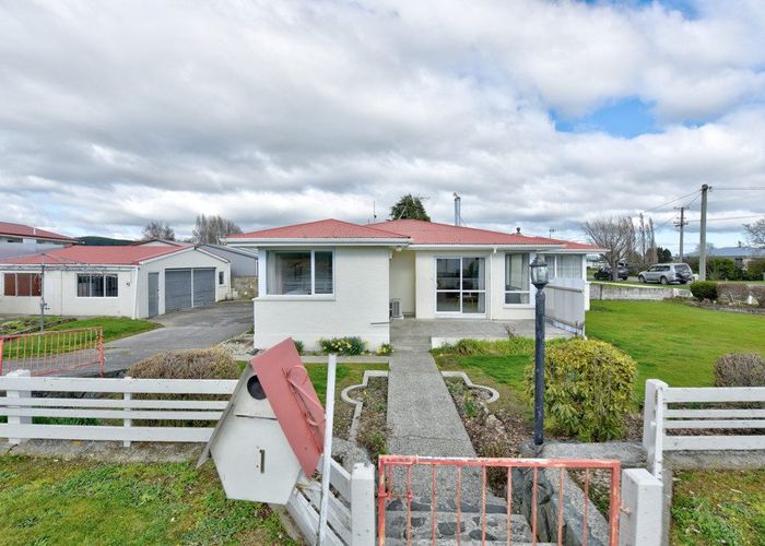  at 1 Kiwi Street, East Gore, Gore