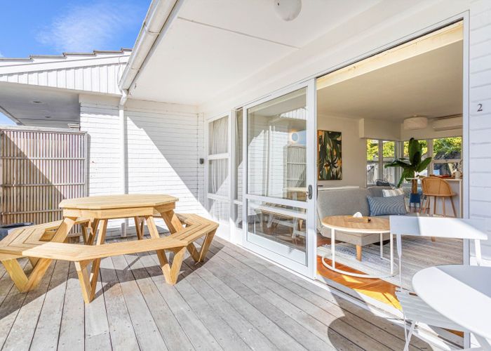  at 2/7 Onepoto Road, Hauraki, North Shore City, Auckland