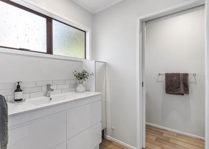  at 21/85 Edmonton Road, Henderson, Waitakere City, Auckland