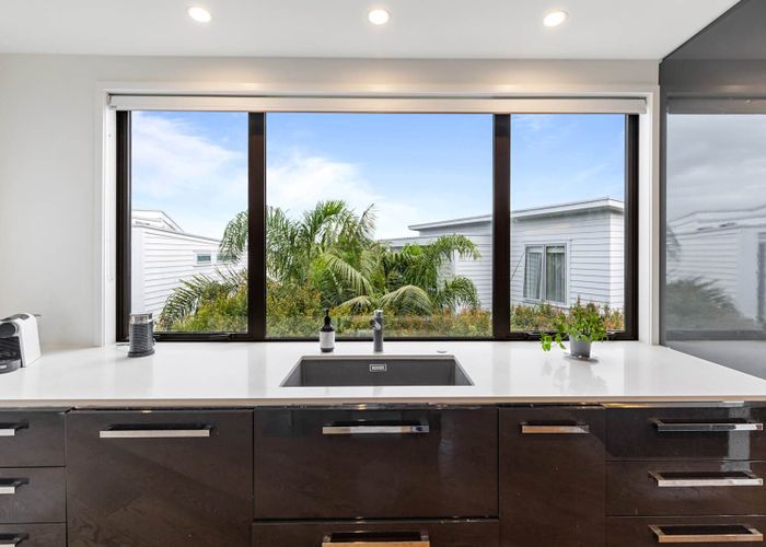  at 4C Beach Road, Castor Bay, North Shore City, Auckland