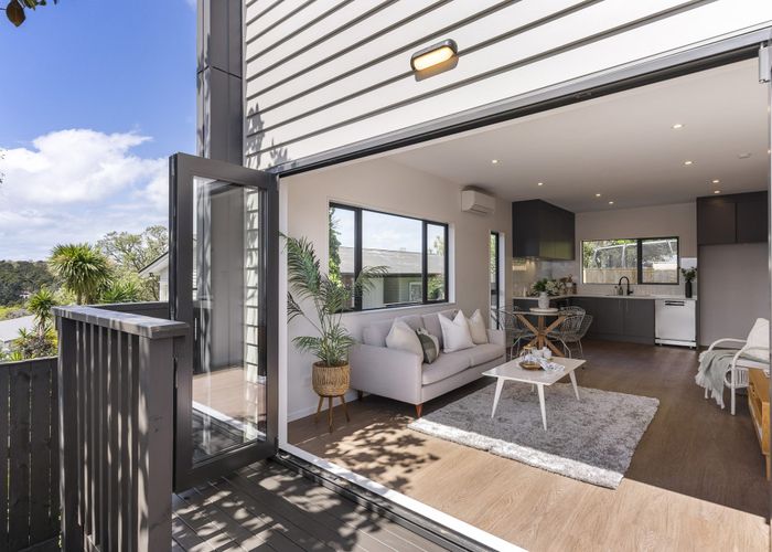  at 1B Castleton Street, Birkdale, North Shore City, Auckland