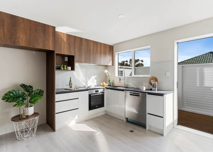  at 1/273 Mt Albert Road, Sandringham, Auckland City, Auckland