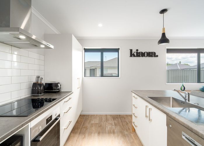  at 32 Loch Tanna Way, Yaldhurst , Christchurch City, Canterbury