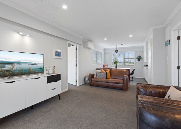  at 1055 Papamoa Beach Road, Papamoa, Tauranga, Bay Of Plenty