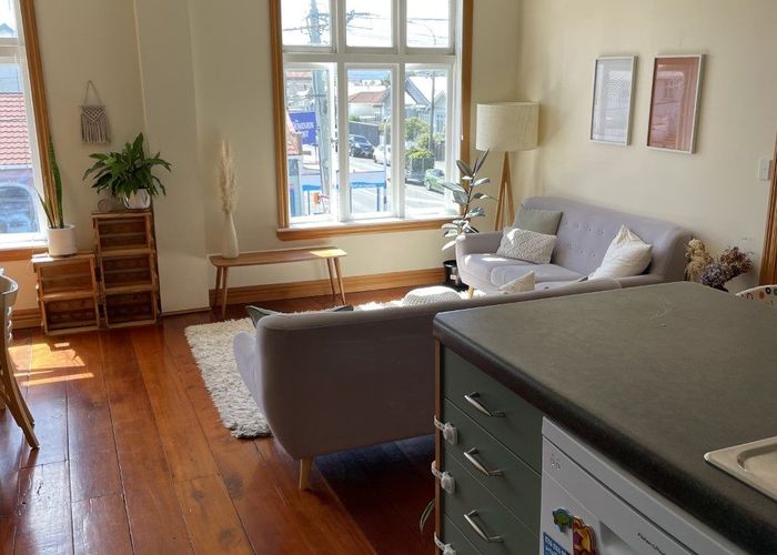  at 1/144c Onepu Road, Lyall Bay, Wellington, Wellington