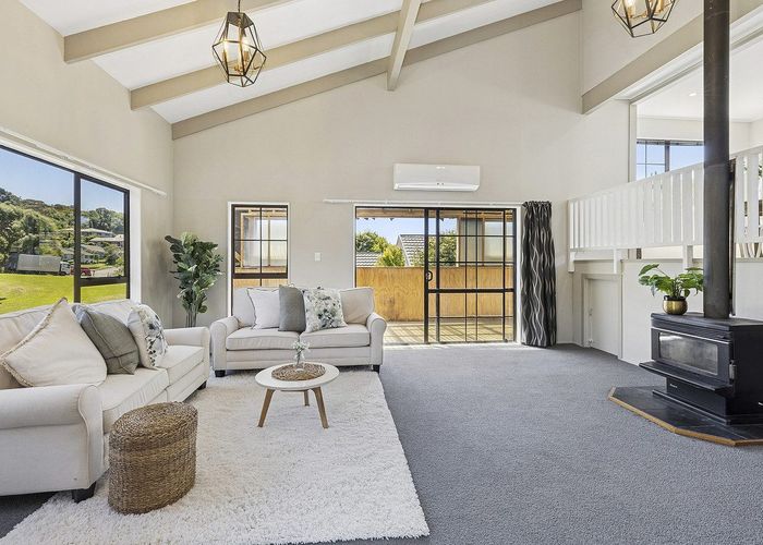  at 45 Albatross Close, Whitby, Porirua, Wellington