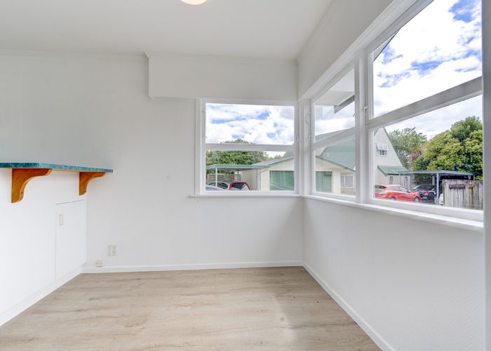  at 37 Carrington Avenue, Hillcrest, Hamilton
