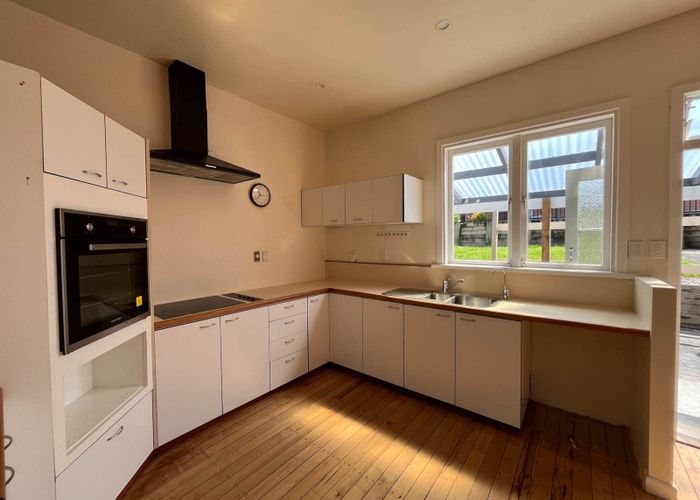  at 71 Rangeview Road, Sunnyvale, Waitakere City, Auckland