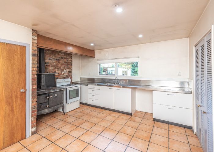  at 1 Buxton Road, Westmere, Whanganui