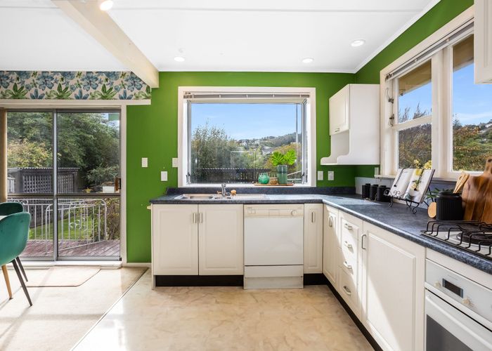  at 73 Main Road, Titahi Bay, Porirua