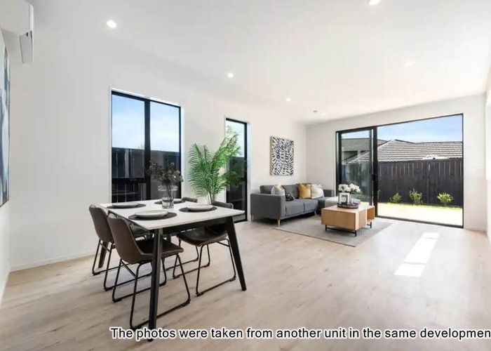  at 6/90 Picasso Drive, West Harbour, Waitakere City, Auckland