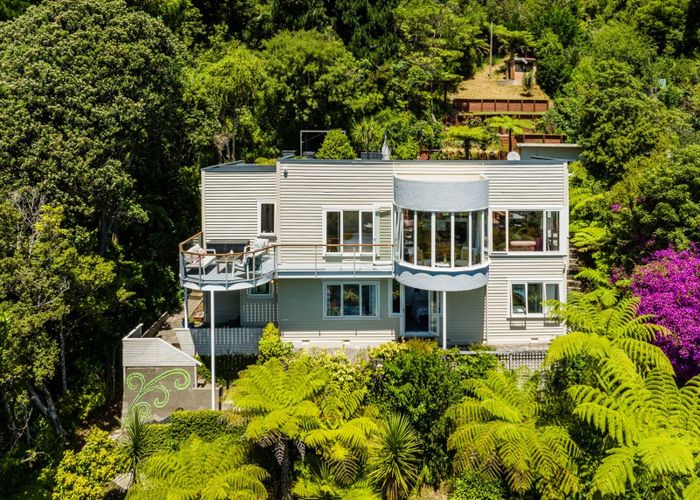  at 35 Walter Road, Lowry Bay, Lower Hutt