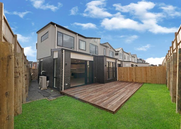  at 32B Hearth Street, Flat Bush, Manukau City, Auckland