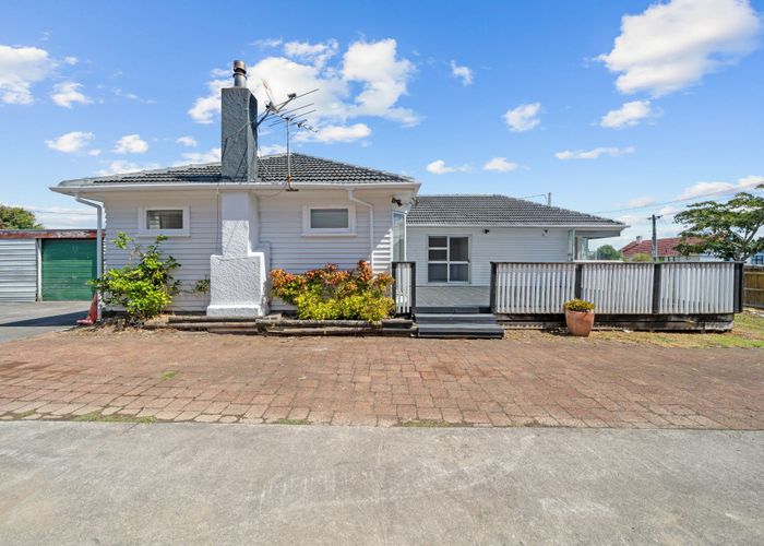  at 6 Evelyn Street, Papatoetoe, Manukau City, Auckland