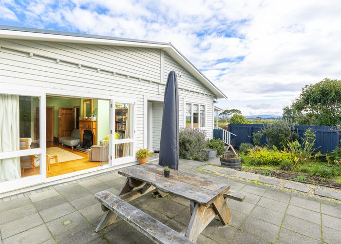  at 300 Pukehina Parade, Te Puke