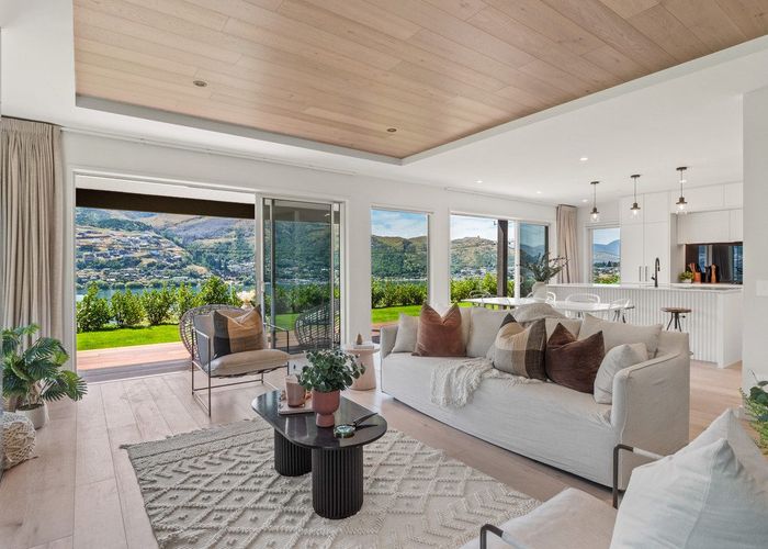  at 209 Peninsula Road, Kelvin Heights, Queenstown-Lakes, Otago