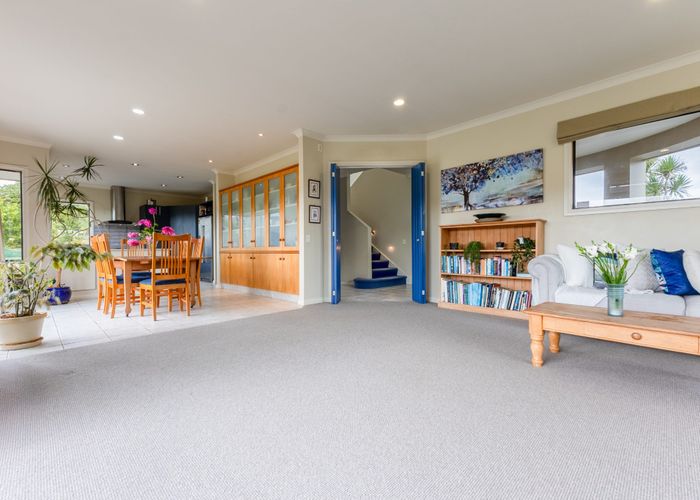  at 114 Rutherford Drive, Waikanae Beach, Kapiti Coast, Wellington