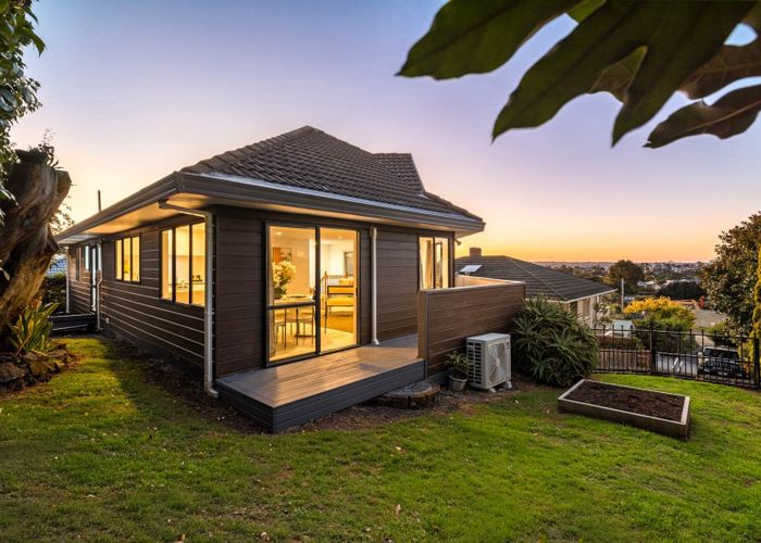  at 2/1046 New North Road, Mount Albert, Auckland City, Auckland