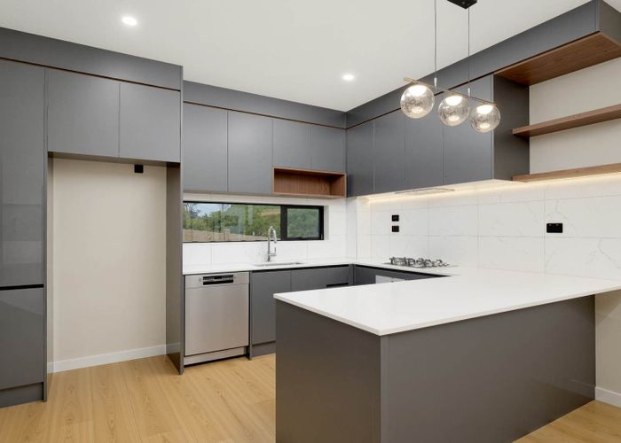  at 39E Moire Road, Massey, Waitakere City, Auckland